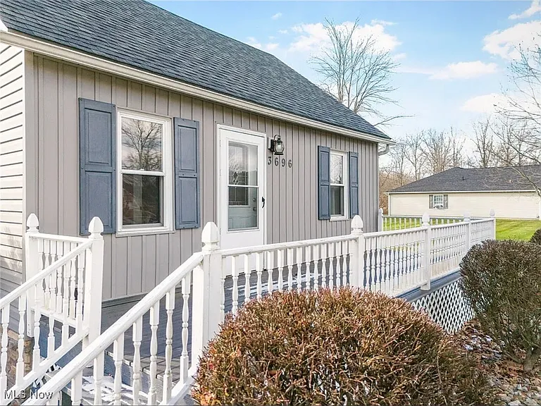 3696 Lynn Rd — Photo 13