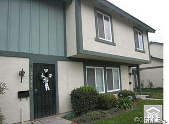 2nd image of 250 Carriage Dr APT E