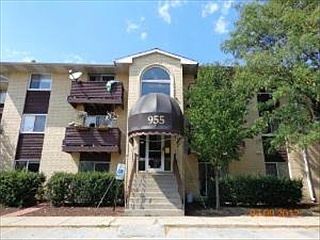 1st image of 955 Charlela Ln