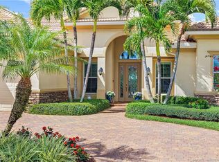 7370 SE Pierre Cir, Stuart, FL 34997