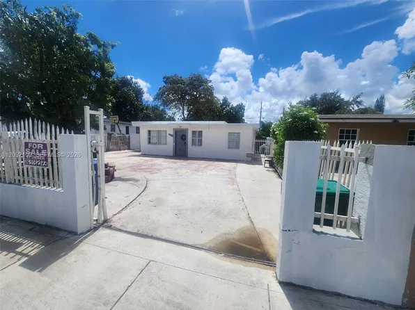 3042 NW 95th Ter, Miami, FL 33147