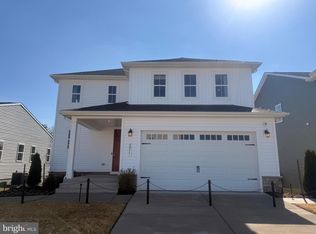 8055 McKay St, Bealeton, VA 22712