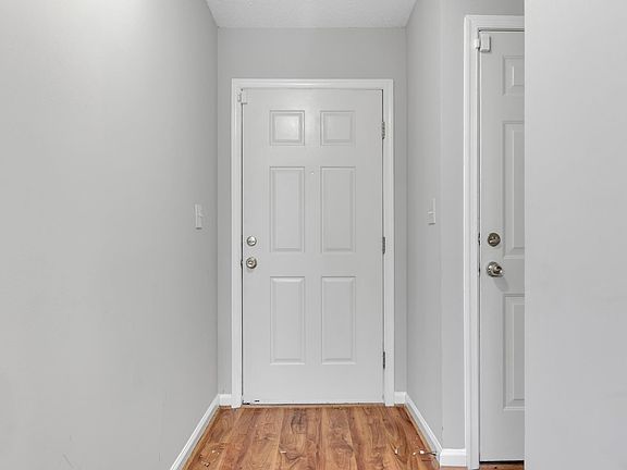 2nd image of 102 Markswood Dr