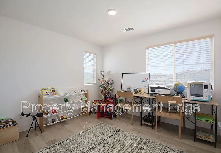 30463 Ridgely Way — Photo 17