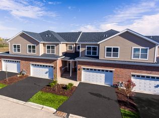 2367 Newberry Ln, Palatine, IL 60074