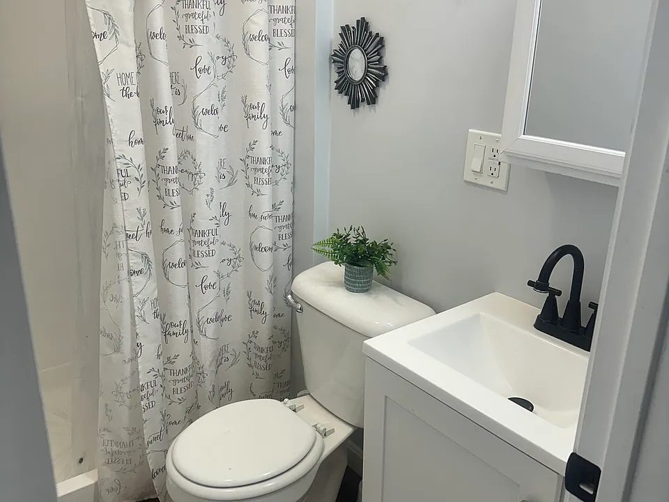 237 Webster St #2