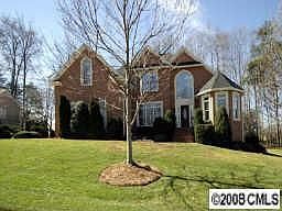 1st image of 149 Pin Oak Ln