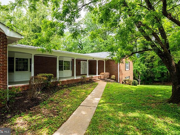 4th image of 3000 Earlysville Rd