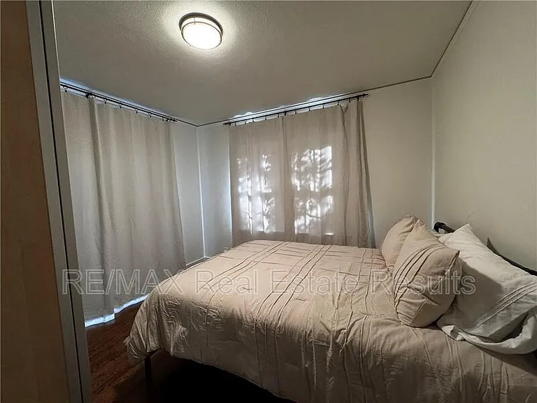 610 N Olive Ave — Photo 19