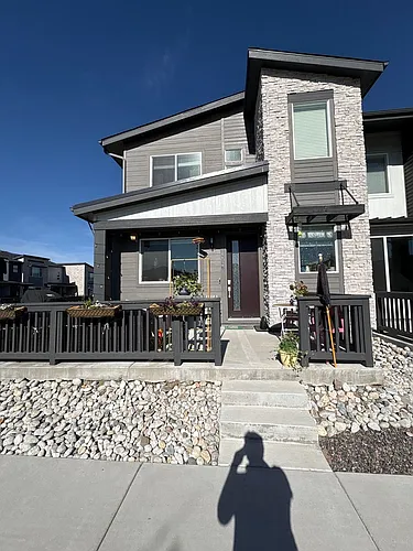 2027 S Vance Way Photo 1