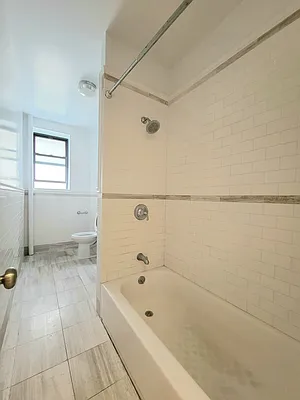 Rented by AZ REALTY NYC LLC | media 8