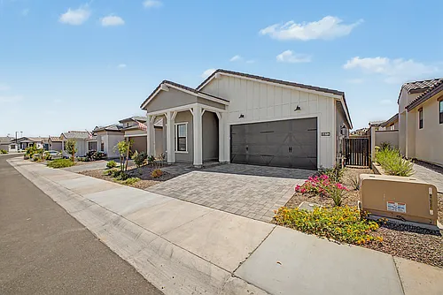 4412 N 203rd Dr Photo 1