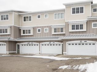 930 W Savidge St UNIT 17, Spring Lake, MI 49456