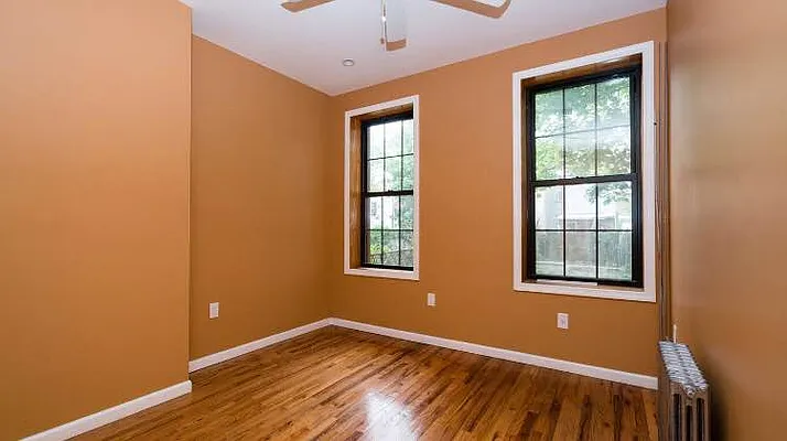 Rented by Nooklyn NYC LLC | media 4