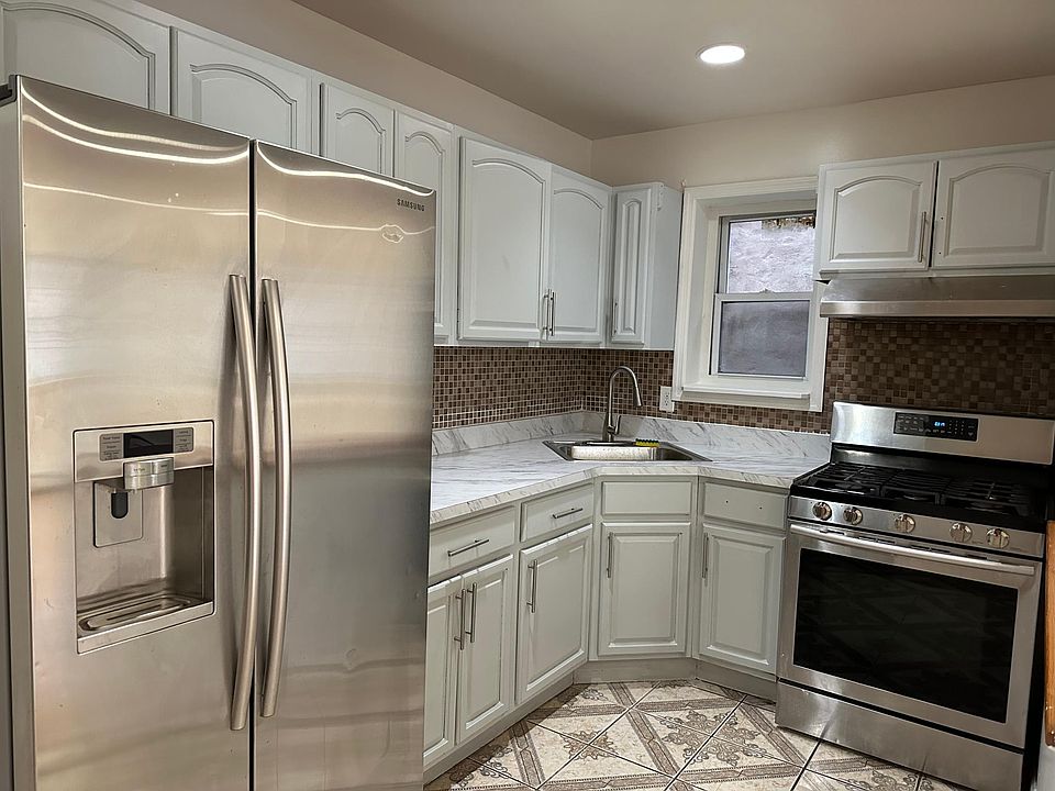 1st image of 1278 Adee Ave #2