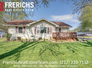 425 S Washington St, Cerro Gordo, IL