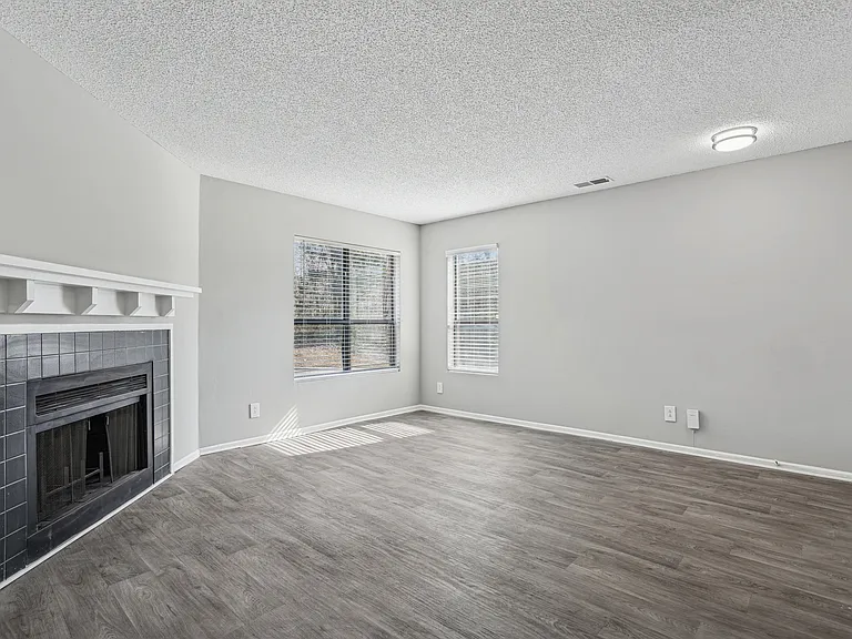 9800 Mary Alexander Rd — Photo 8