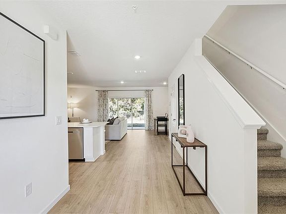 3rd image of 3481 Wye Oak Dr