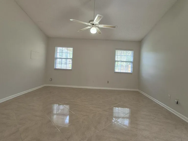 4519 Austrian Ct — Photo 29