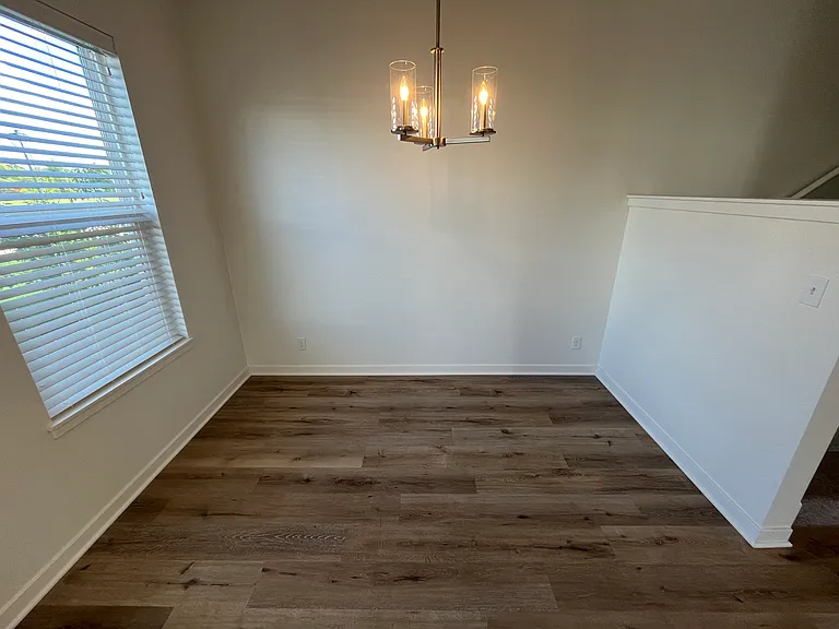 11295 Sessions Dr — Photo 10