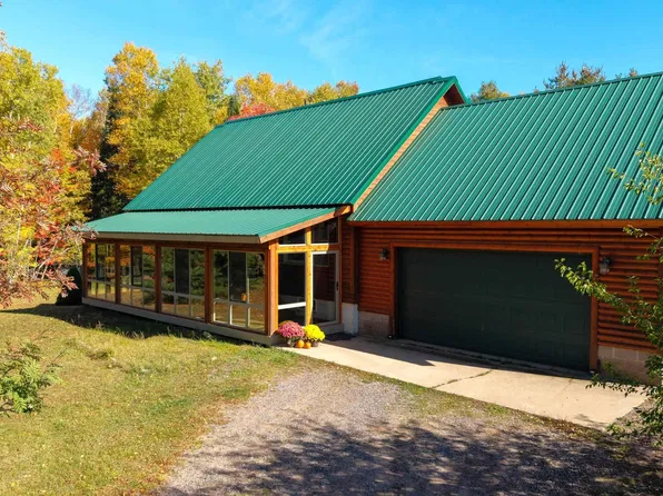 101 Tia Trl, Marquette, MI 49855