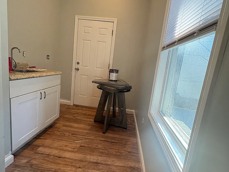 776 Main St #5 — Photo 5