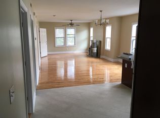 1 Hartshorn Ave #1, Worcester, MA 01602