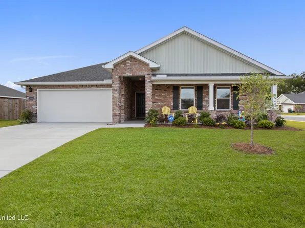 1999 Pettits Ln, Long Beach, MS 39560
