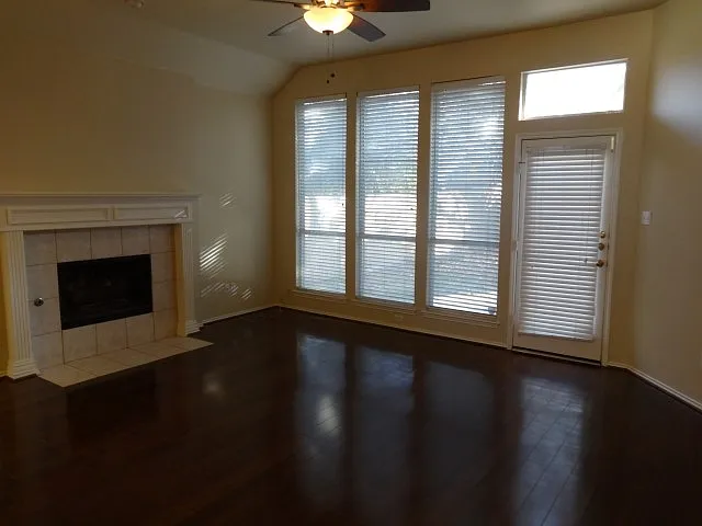 5433 Crystal Ct — Photo 5