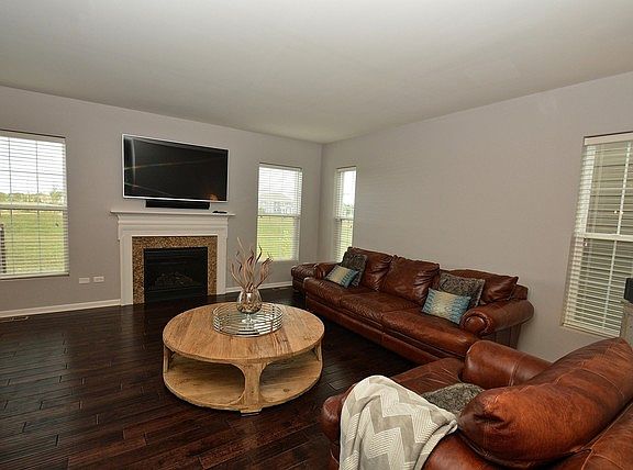 5th image of 13728 Anne Dr
