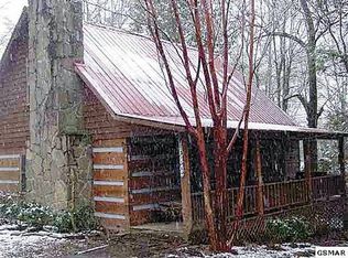 1514 Dawn Ln, Sevierville, TN 37876