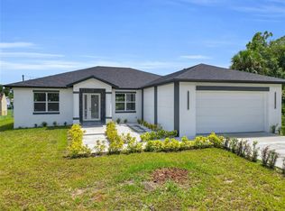 535 Azalea Ave NW, Port Charlotte, FL 33952