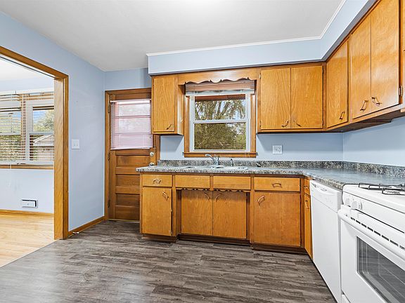 5th image of 3711 Tennessee Dr