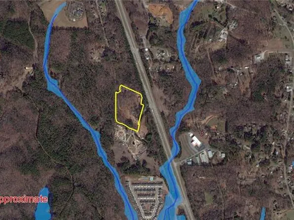 104 Cornett Ln S, Jasper, GA 30143