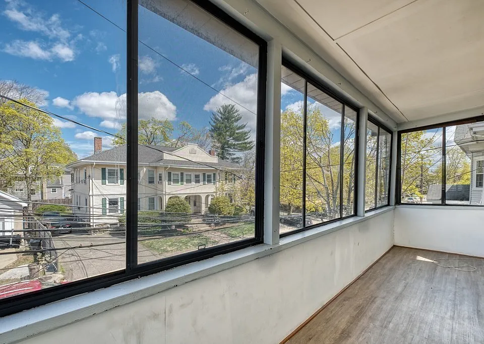 9 Dexter St #7