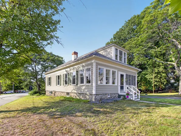 342 Candia Road, Manchester, NH 03109