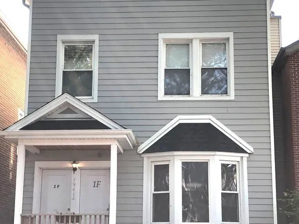 1941 W Roscoe St, Chicago, IL 60657