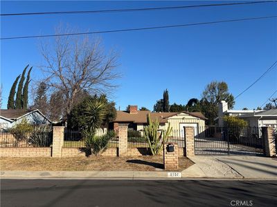 8150 Geyser Ave, Reseda, CA, 91335
