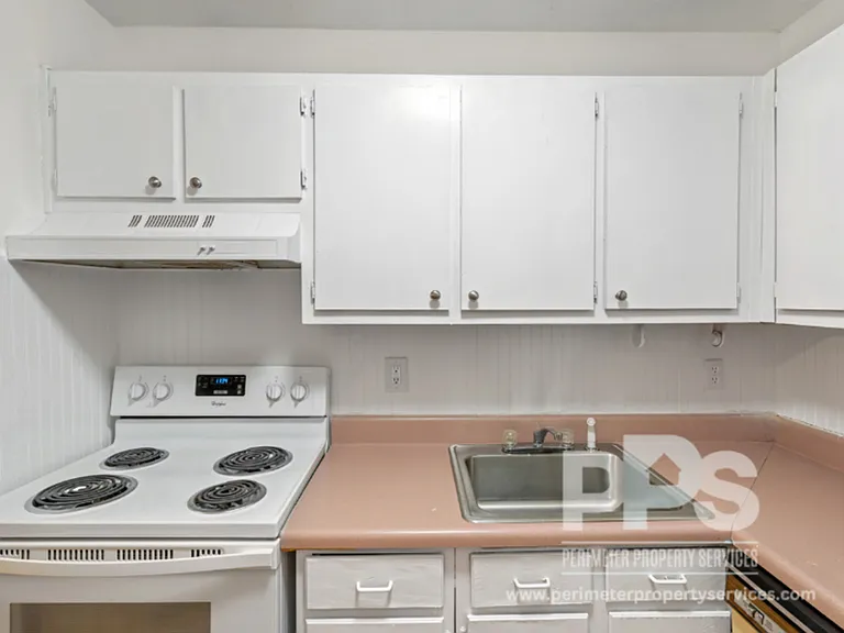 737 Boggs Rd SW #1B — Photo 9