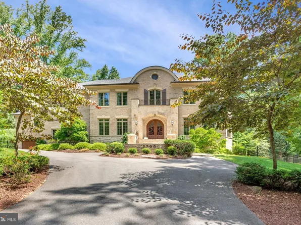 6700 Lupine Ln, Mc Lean, VA 22101