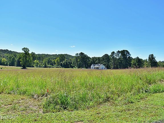 5th image of 35 Spring Cove Ln