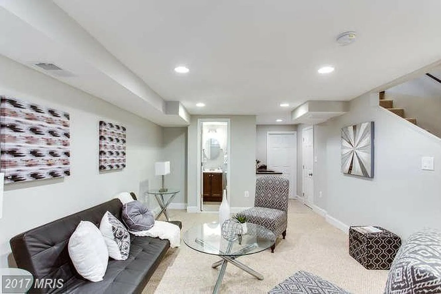 3 bed, 1536 sqft, $2,895 — Photo 2