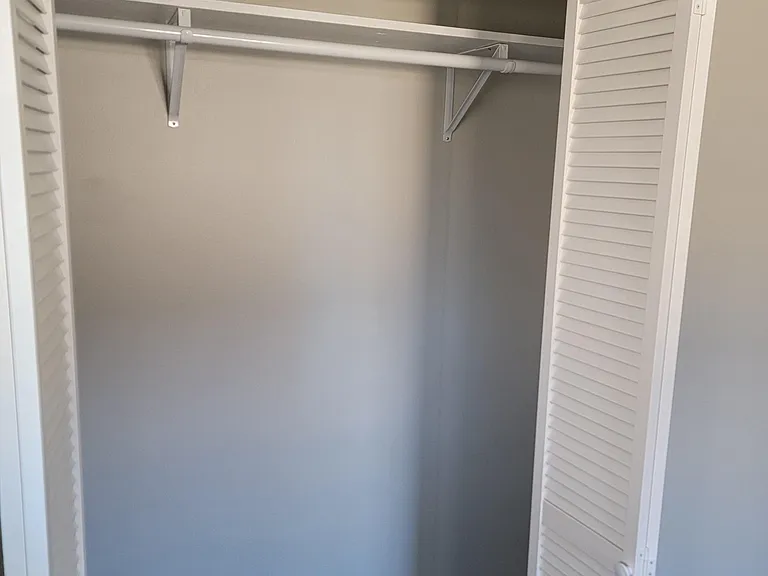 3815 N Grand Ave #3815 — Photo 31