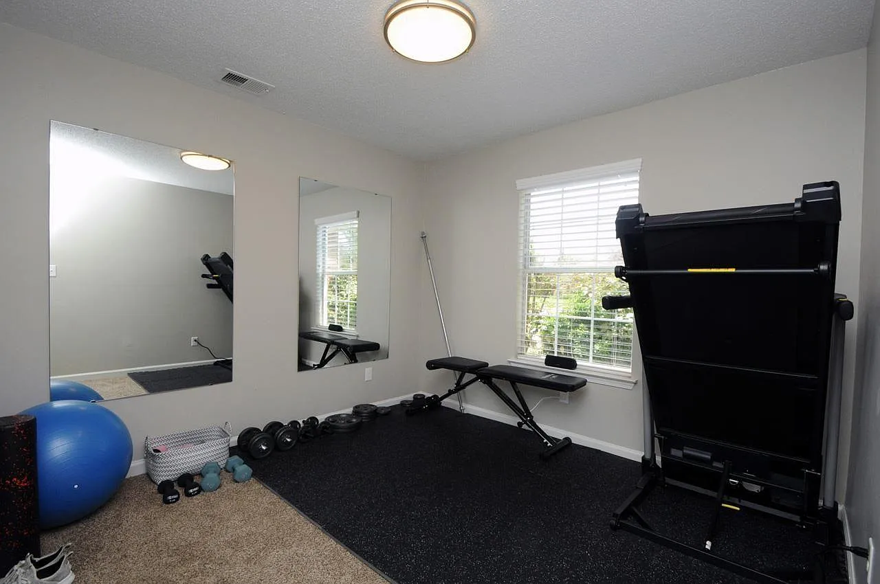 3 bed, 1495 sqft, $1,695 — Photo 4
