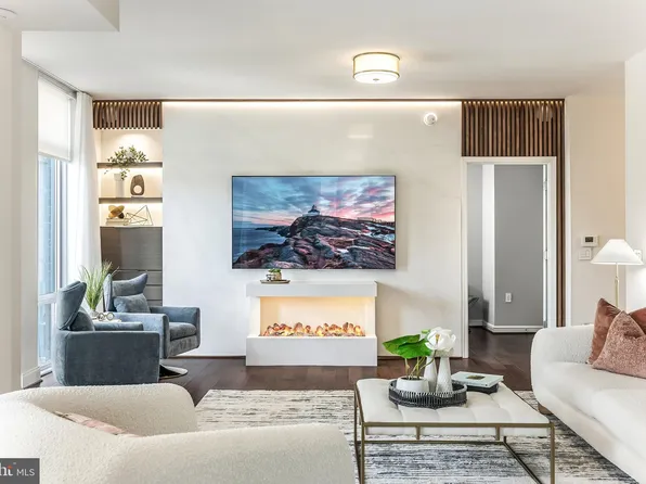 11990 Market St Unit 405, Reston, VA 20190