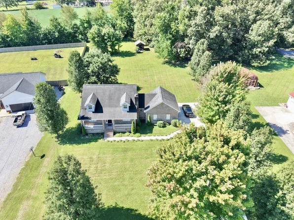 90 Heather Hts, Bradyville, TN 37026