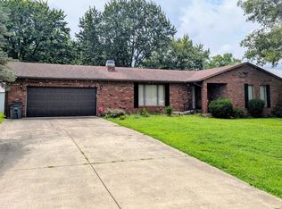 2713 Raney Dr, Vincennes, IN 47591
