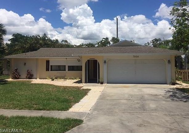 1st image of 7004 Essex Dr