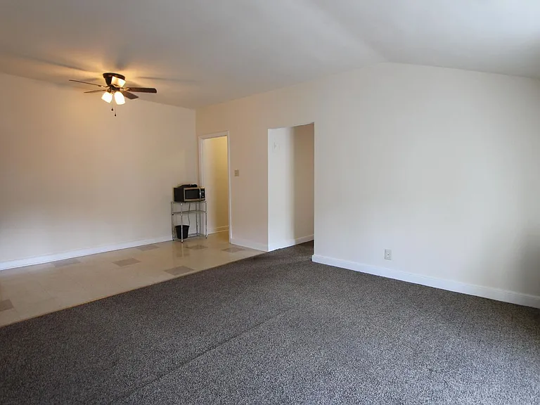 7174 Germantown Ave — Photo 26