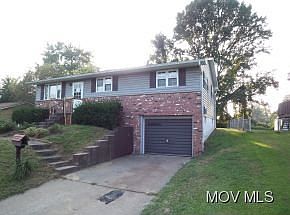 1st image of 912 Naish Ave